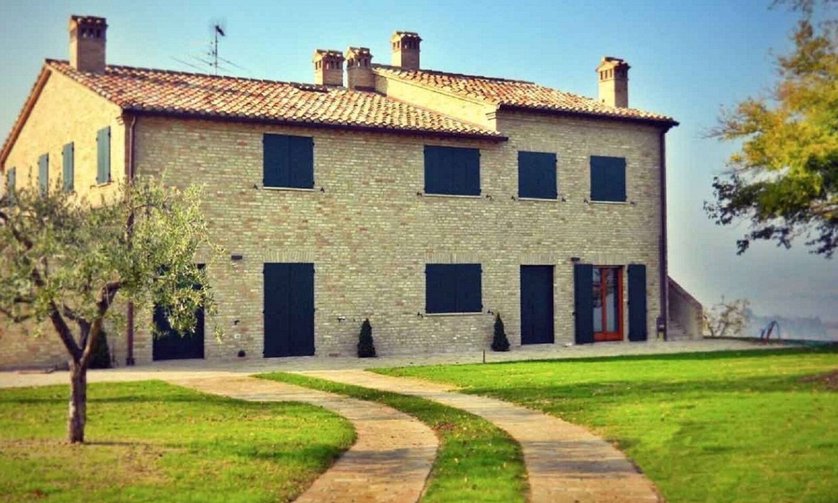 Montelabbate Apartment | Luxury Countryside Retreat in the Montelfeltro with stunning views