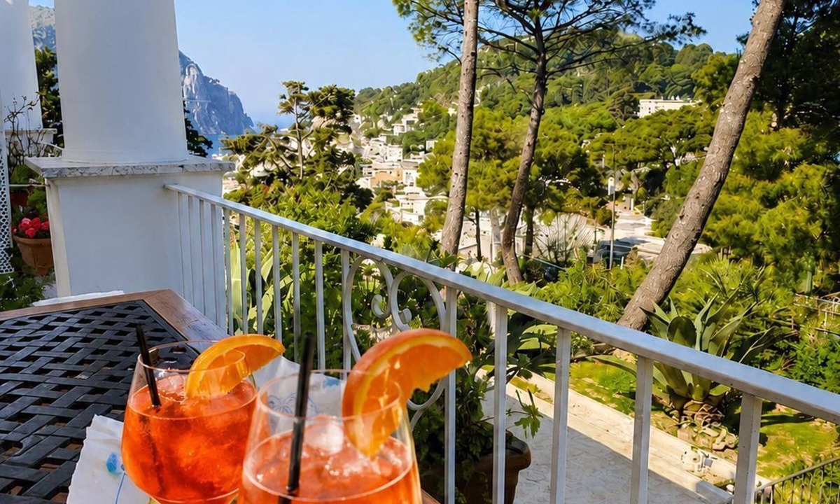 Tiberio Apartment | Maison Azur Capri- Exclusive apartment in the heart of Capri