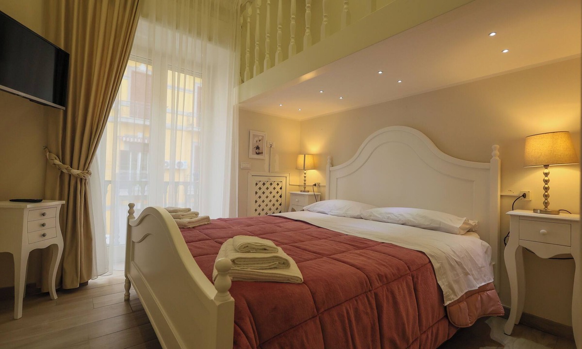 Vasto Apartment | Mamma Teresa - comfortable apartment in the center of Naples