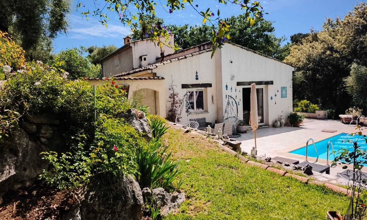 Vence House | Mediterranean escape: charming villa with exceptional swimming pool