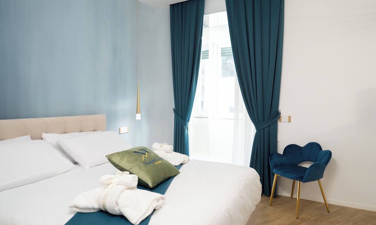 Pozzuoli House | Napolitano Rooms - FLEGREA spa