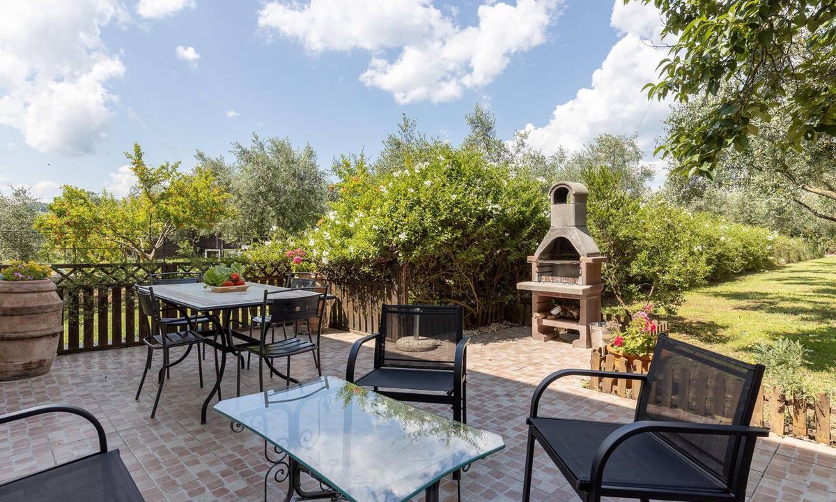 Santo Stefano di Magra Apartment | Nice apartment in S. Stefano Magra (SP)