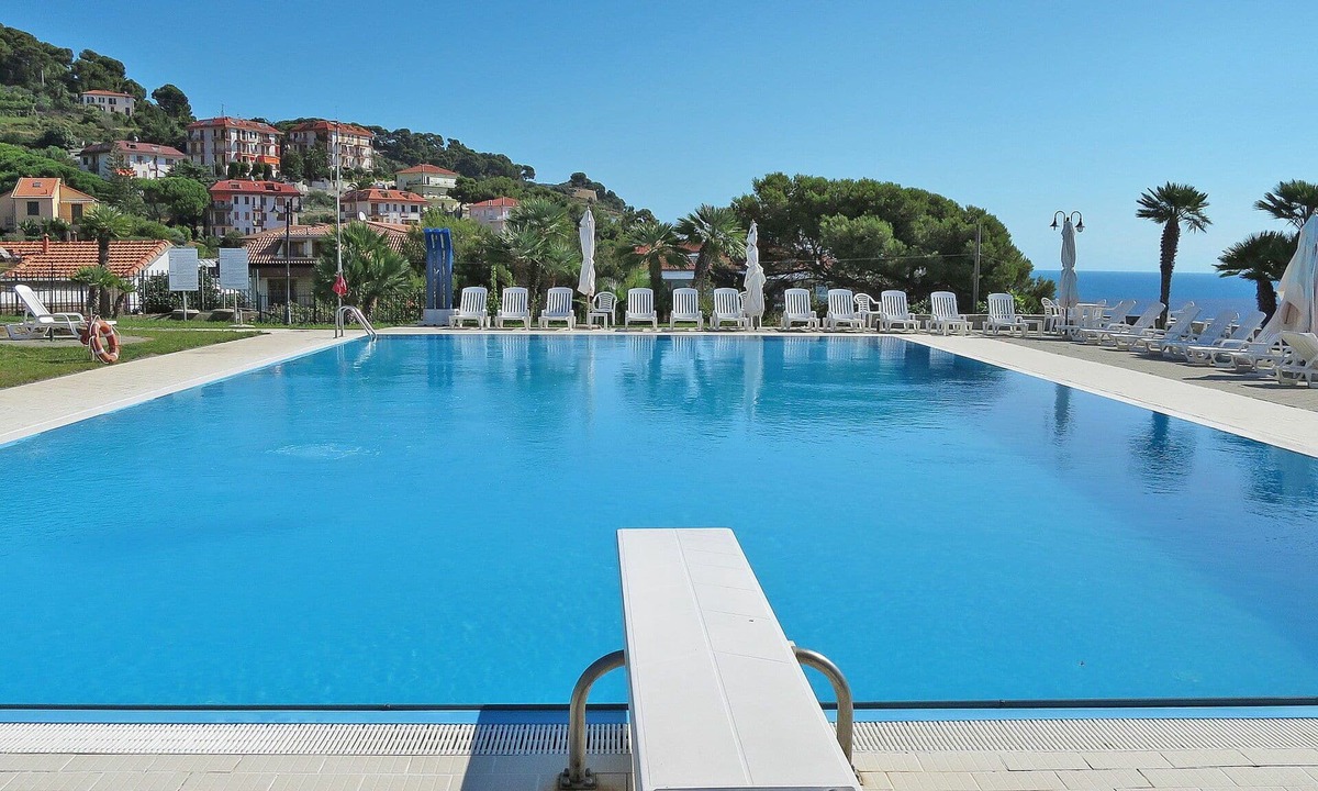 Piani-Ciapin Apartment | Nice apartment for 6 guests with pool, WIFI, TV and terrace