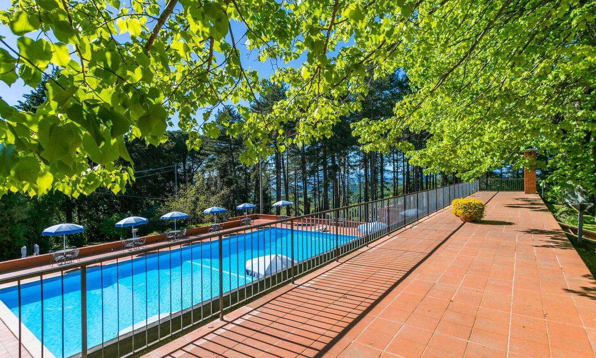 San Vivaldo Villa | Nice apartment in villa for 5 guests with WIFI, pool, TV, terrace, pets allowed and panoramic view