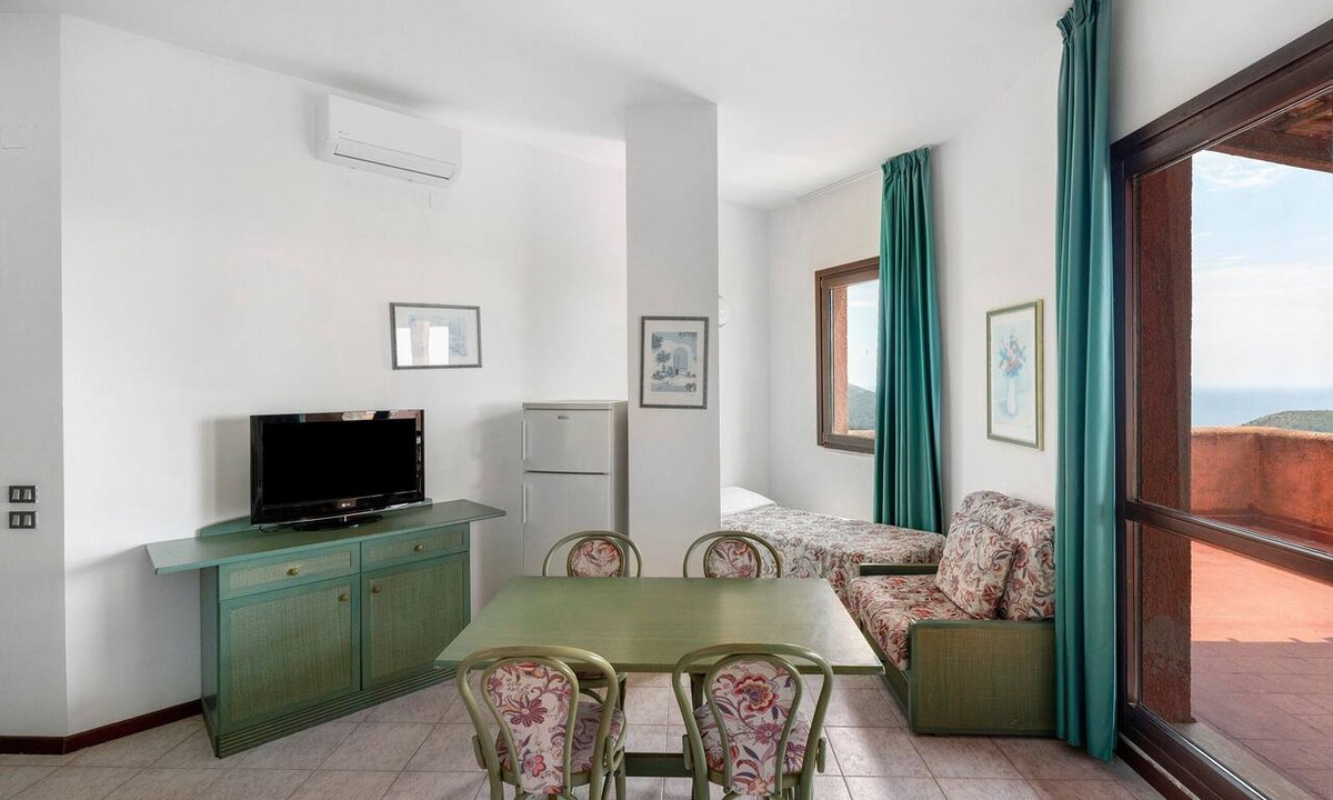 Palinuro Apartment | P.R. Club - Four-Room Velia 44 with Sea View, Private Terrace and Air Conditioning