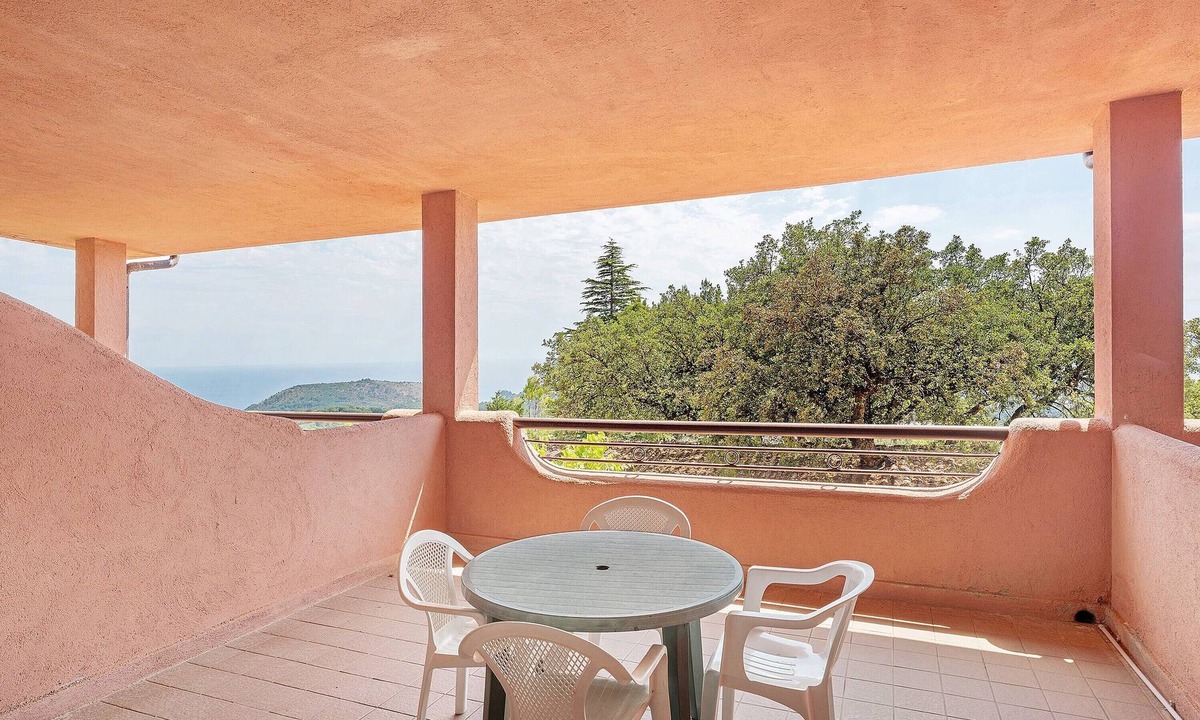 Palinuro Apartment | P.R. Club - Molpa 17 Studio with Sea View, Private Terrace and Air Conditioning