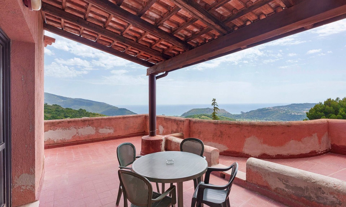 Palinuro Apartment | P.R. Club - Studio Molpa 5 with Sea View, Private Terrace and Air Conditioning