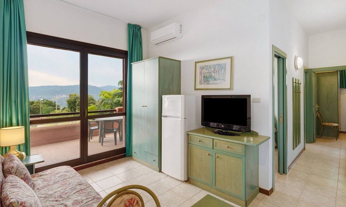 Palinuro Apartment | P.R. Club - Three-Room Enea 22 with Sea View, Private Terrace, and Air Conditioning