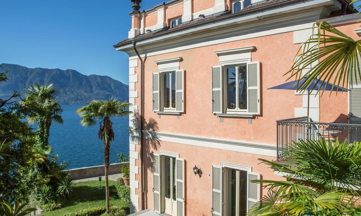 Gonte Villa | PALAZZO VALENTINO * the sunny side of life.