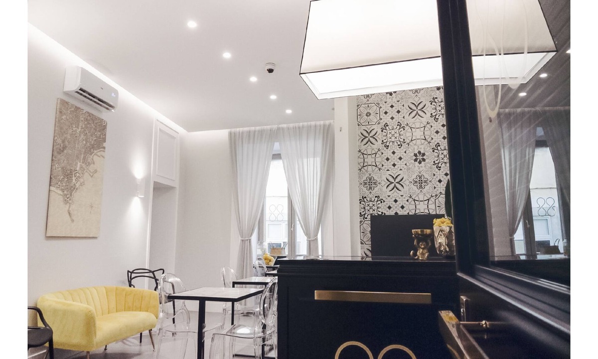 Quartieri Spagnoli Bed & Breakfast | Room 5 - Double - B&B L'Infinito 88 Charmant Rooms