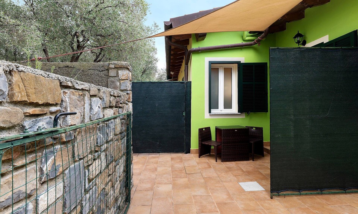 Santo Stefano al Mare Apartment | Room 'Anemone' with Wi-Fi
