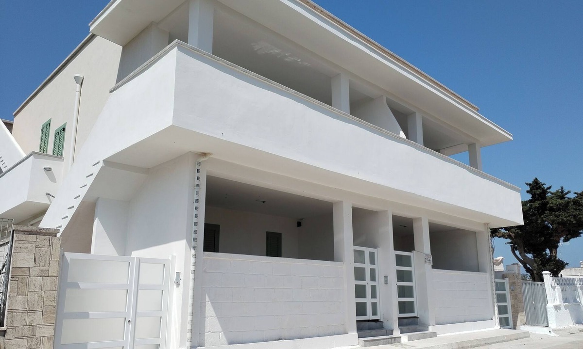Torre Chianca Apartment | Salento, Lecce, Torre Chianca: independent apartment 5 beds and verandas