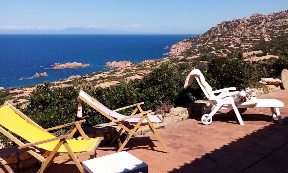 Costa Paradiso Villa | Sardinia Costa Paradiso house with breathtaking views, terrace in the green.