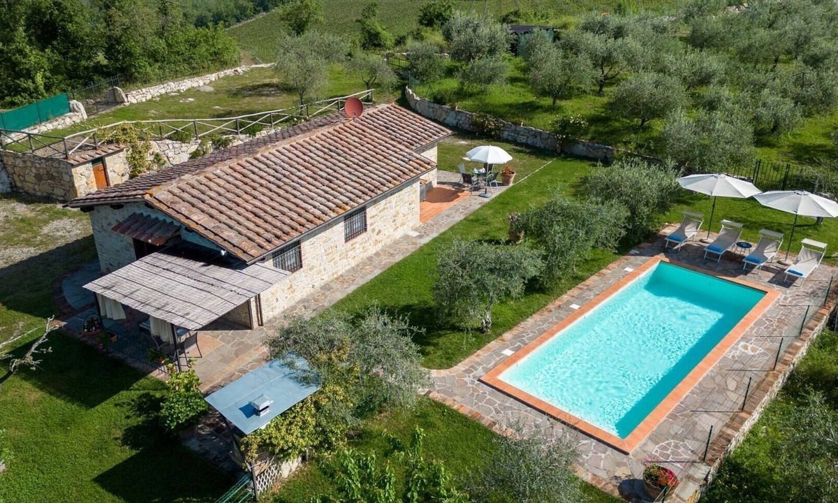 Gaiole in Chianti Villa | Sassolaia, Gaiole in Chianti, Siena and Chianti
