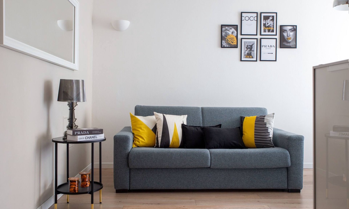 Zona Solari Apartment | Solari Apartment, Milan fashion street
