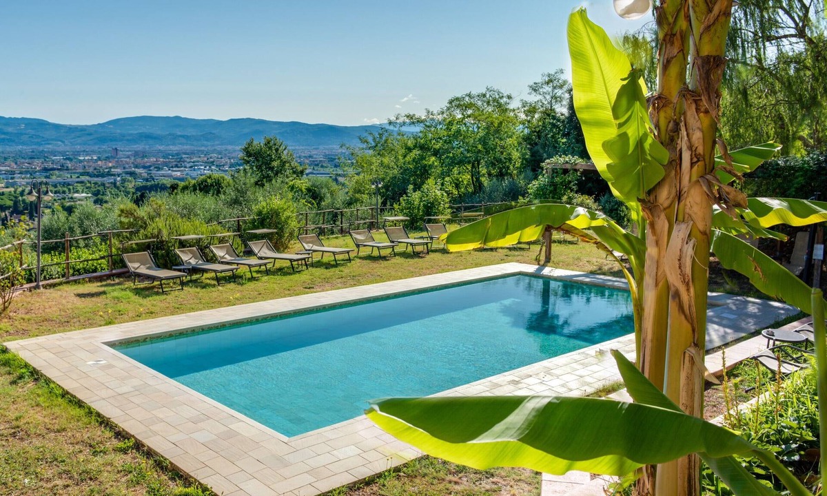 San Martino alla Palma Apartment | Studio 'Il Poderaccio Tramontana' with Shared Pool, Wi-Fi and Air Conditioning