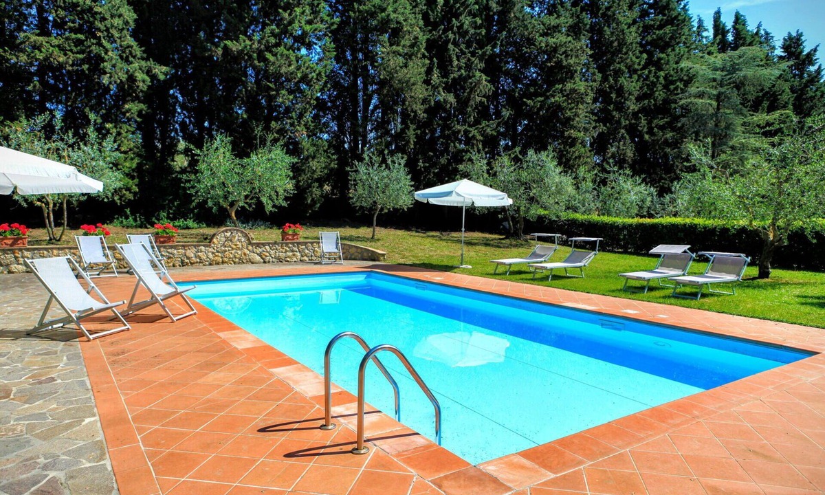 Poggiarello Villa | Stunning private villa with A/C, WIFI, private pool, patio and panoramic view, close to Siena