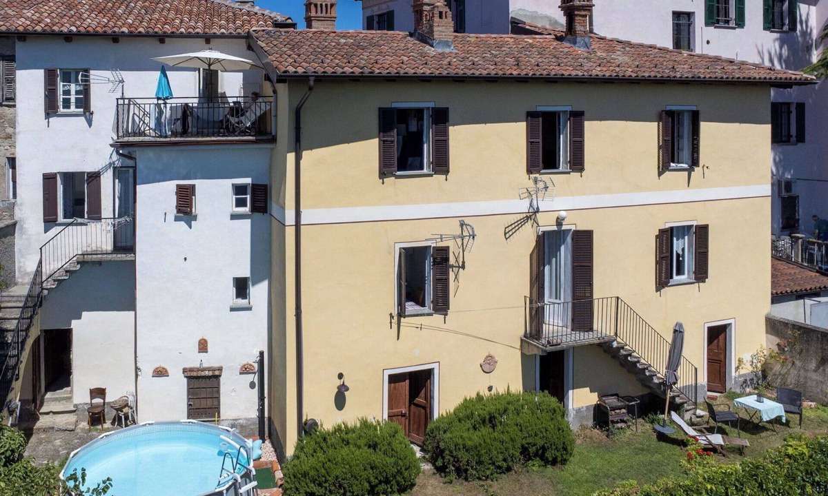 Ponzone House | Stunning private villa with private pool, WIFI, TV, patio, pets allowed and panoramic view
