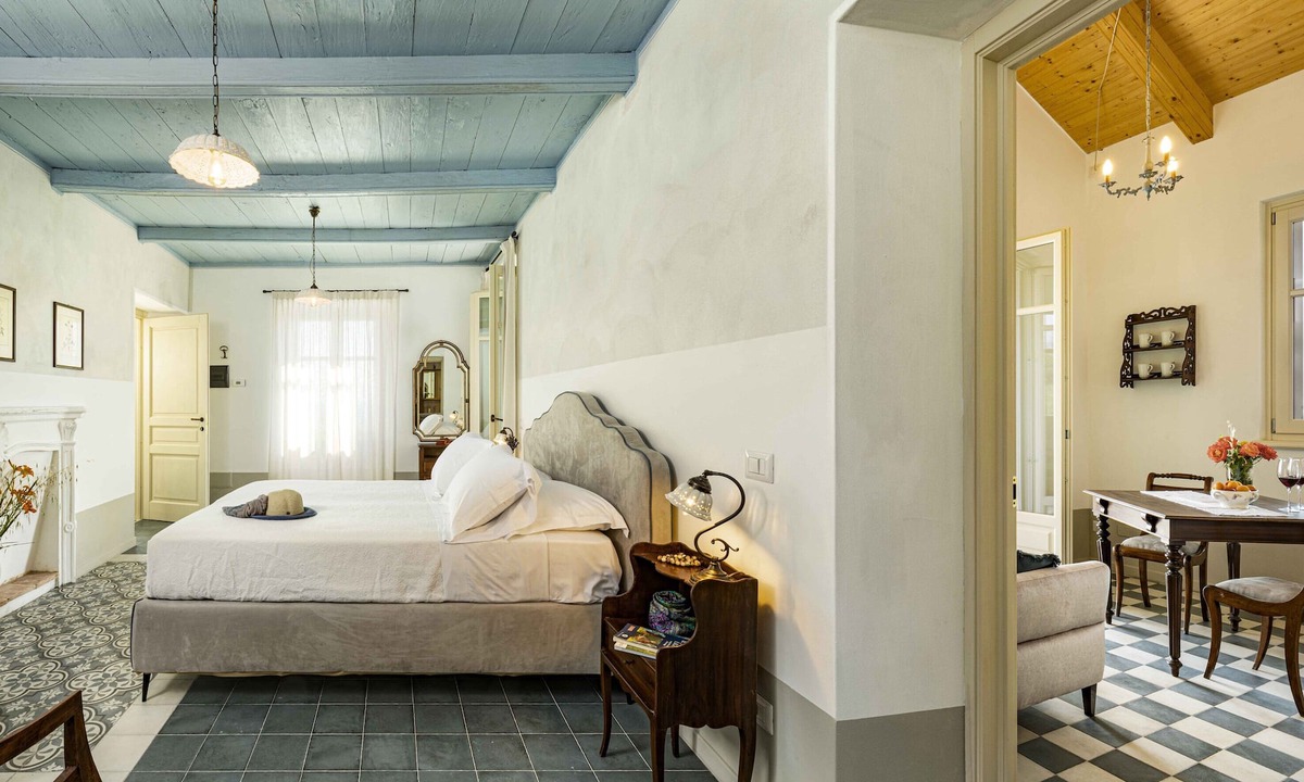 La Morra House | Two-room apartment 6 in an ancient country villa with swimming pool - 50m in the Barolo area
