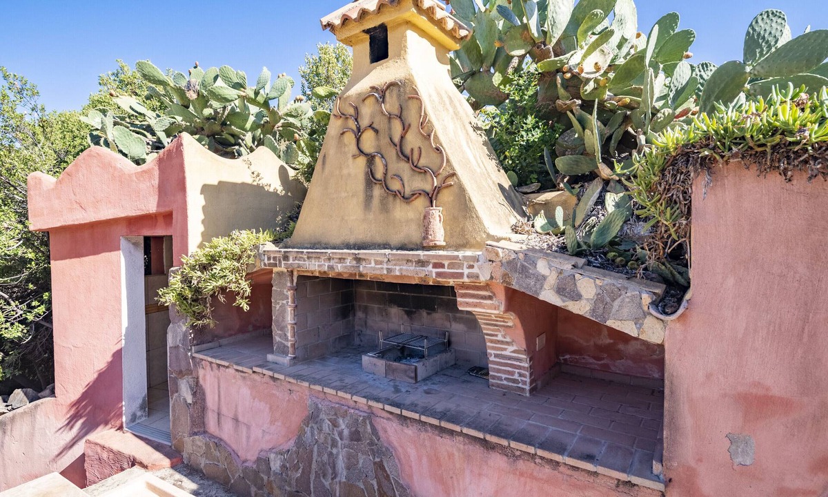 Tertenia House | Vacation Home 'Appartamento Sole 1' with Sea View, Garden