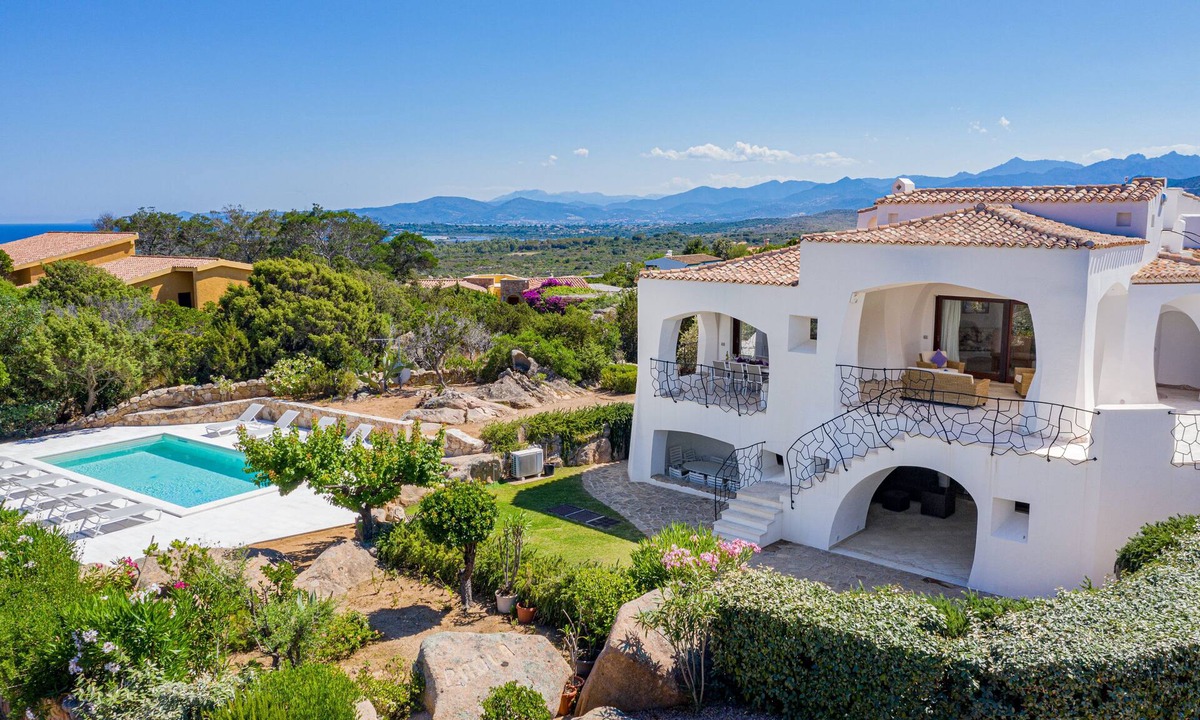 San Teodoro Villa | Villa Adele, sea view, pool, 700 meters from the beach