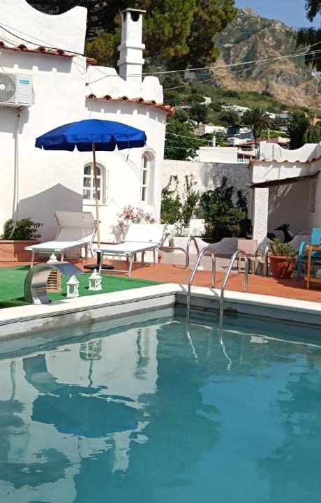 Forio House | Villa Aida Luxury Apartments & Spa