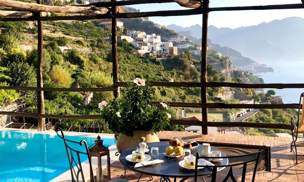 Vettica House | Villa Alba d' Oro - Historic Luxury Villa