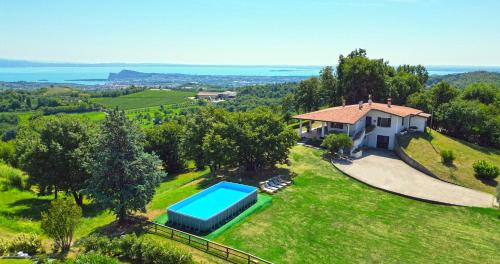 Puegnago del Garda Villa | Villa Anna Miralago