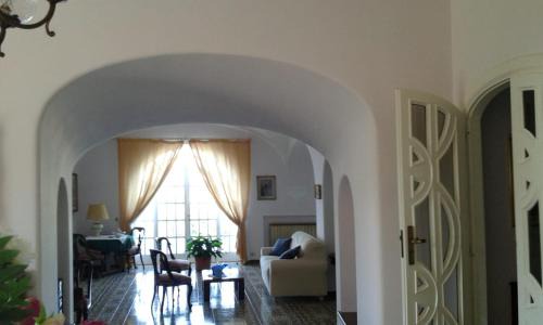 Ischia Porto Bed & Breakfast | Villa Augusta