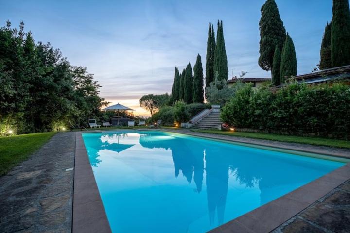 San Casciano in Val di Pesa Villa | Villa Chianti sunset private pool
