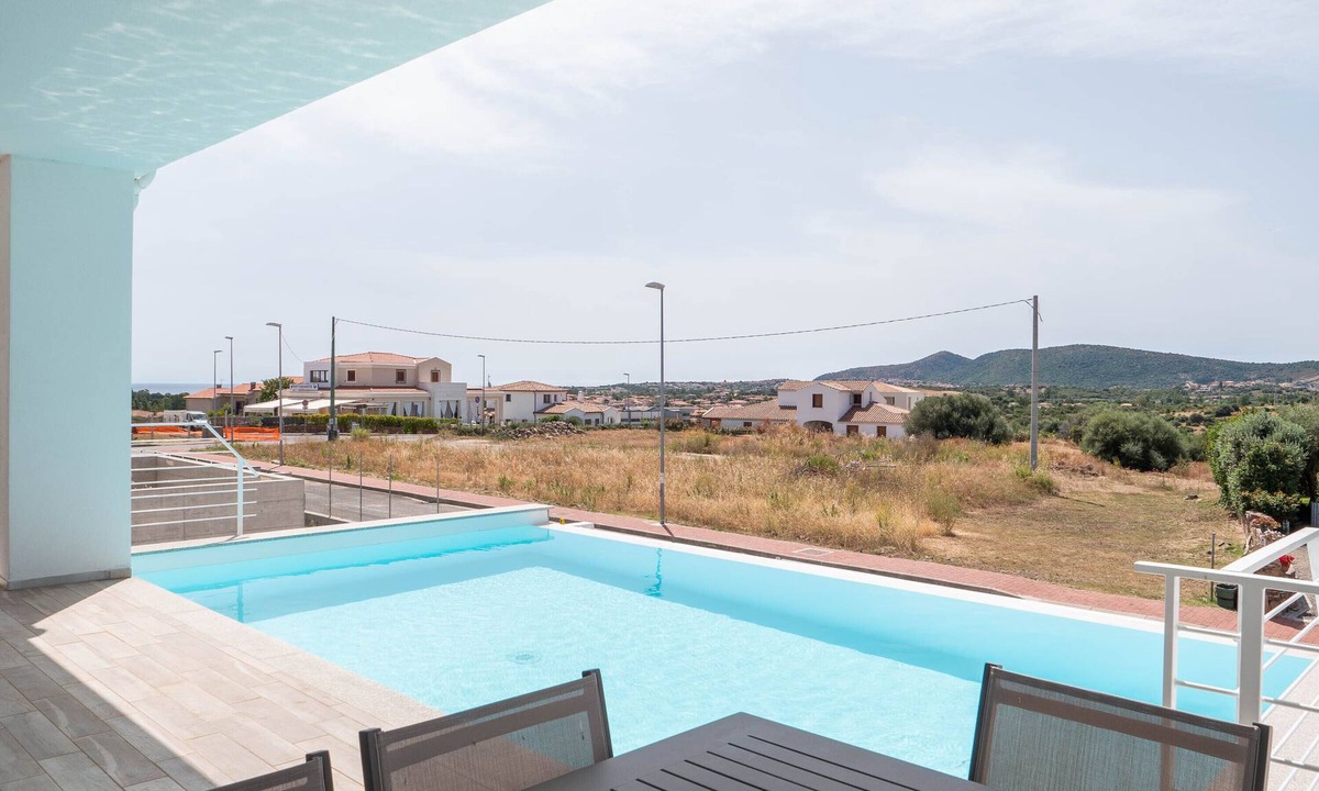 Budoni House | Villa con Piscina Privata Vista Mare 1012 Posti Letto Budoniaffitti