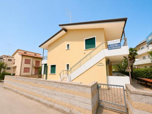 Lido di Jesolo Apartment | Villa Daniela - Carraro Immobiliare - Family Apartments