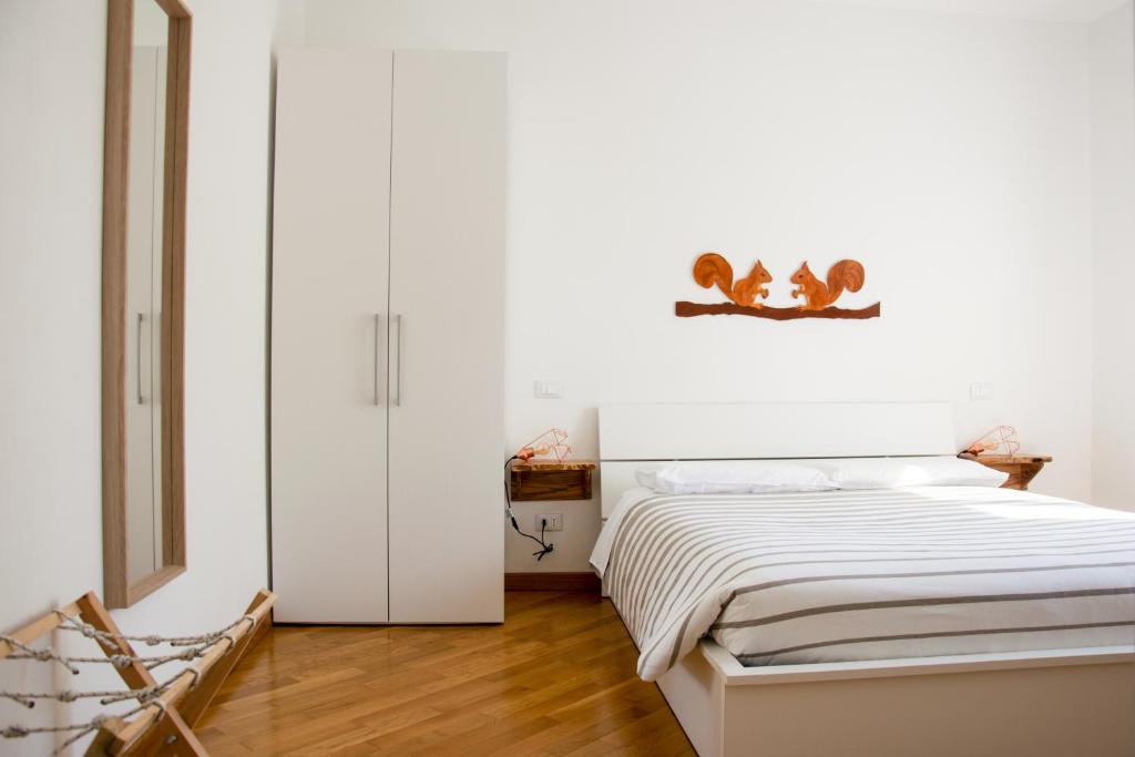 San Fedele-Lusignano House | Villa Essenza - Premium Bike & Hike House
