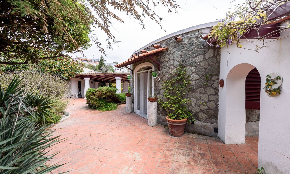 Forio Villa | Villa Forio d'Ischia with private descent to the sea