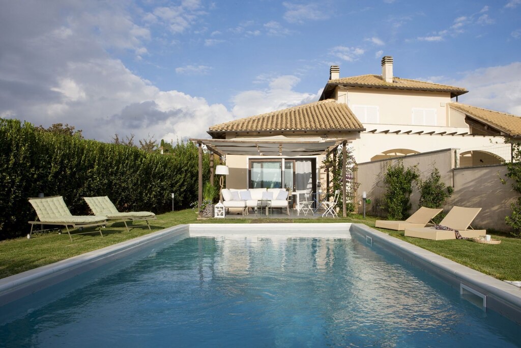 Marina Velca Villa | Villa in Marina Velca with 3 bedrooms sleeps 6