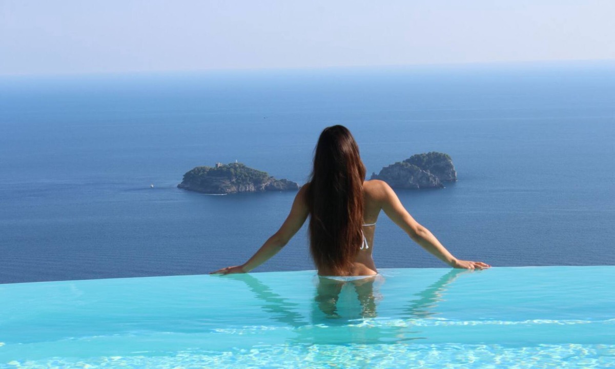 Colli di Fontanelle Villa | Villa Miragalli perfect vacation villa with the best view on Amalfi coast