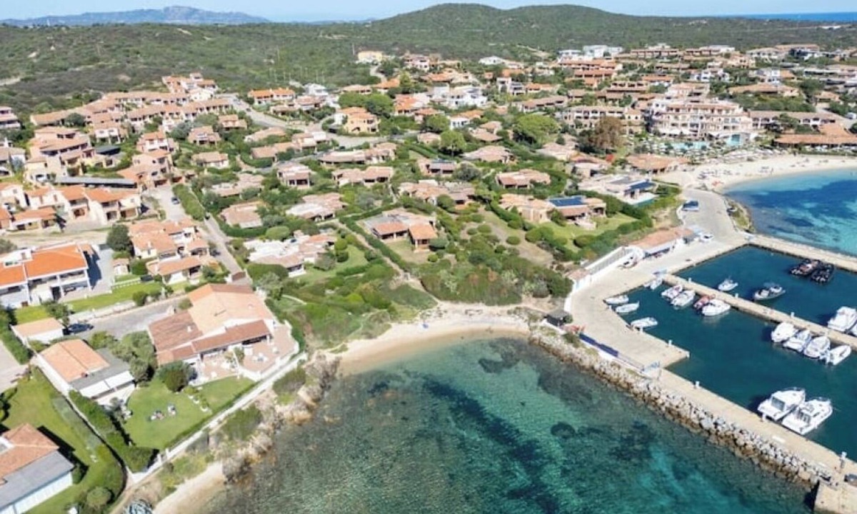 Baia Caddinas Villa | Villa Oleandra - Elegant Shelter Two Steps from the Sea in Caddinas Bay
