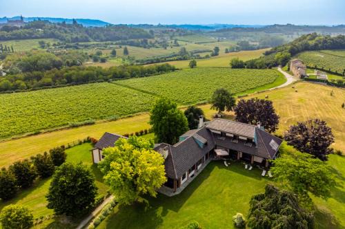 Moncalvo Bed & Breakfast | Villa Pieve B&B