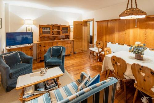 Cortina d'Ampezzo Apartment | Villa Radiosa - Gruppo Stay