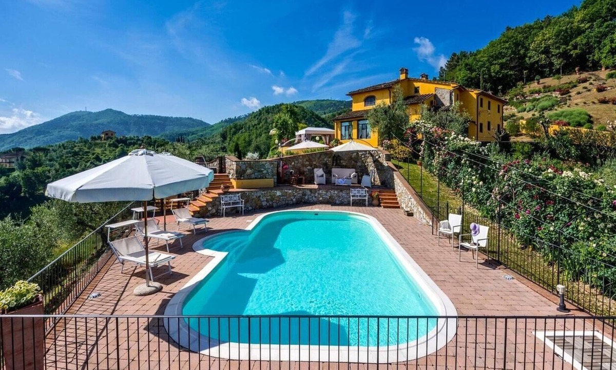 Casalguidi Villa | Villa San Biagio - Tuscan villa with private pool