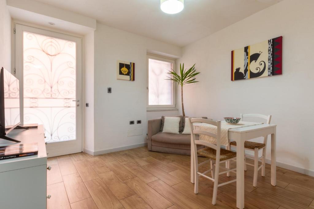 Cagliari Apartment | Villanova Apartment
