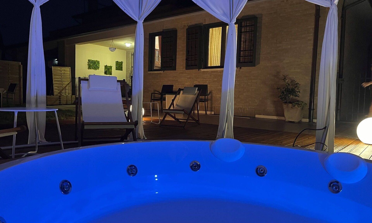 Castelnuovo Villa | Wonderful villa with A/C, WIFI, hot tub, sauna, TV, patio, pets allowed and panoramic view