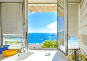 Charming house CASA RAFFI with sea view near Positano’s Spiaggia Grande beach