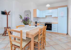 Holiday Home 'Villetta Bifamiliare 3' with Wi-Fi, A/C, Terrace & Garden