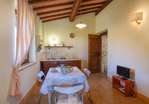 Lovely apartment in San Vito in Monte with house a panoramic view