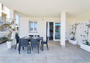 Modern rental Isola Rossa Ulivi