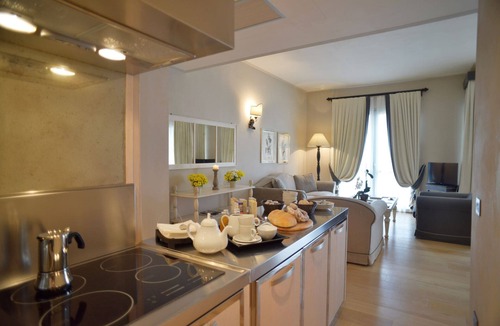 San Casciano dei Bagni Apartment | 1200 square feet, 1 bedrooms, 1 bathrooms, kitchen and living, terrace of view