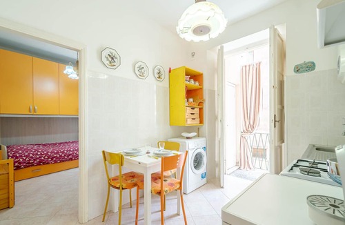 Deiva Marina Apartment | 2 bedroom accommodation in Deiva Marina