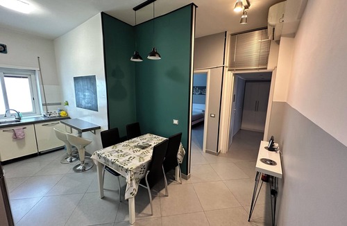 Quartiere XI Portuense Apartment | 2 Bedroom Apartment Marconi Trastevere Station