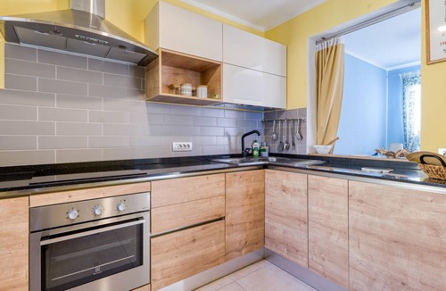 Cipressa House | 2 bedroom awesome home in Cipressa